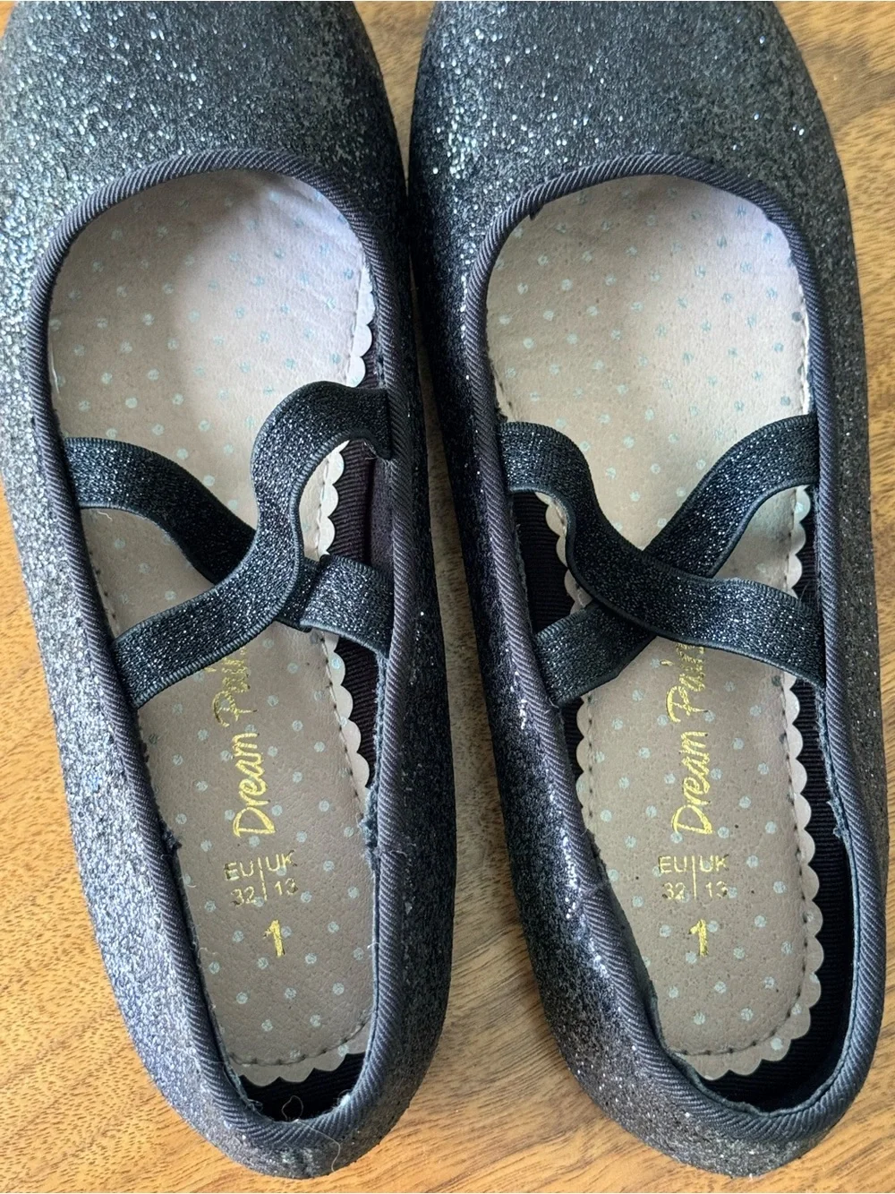Dream Pairs Girls Black Glitter Mary Jane Flats | Like New | Size 1 Youth